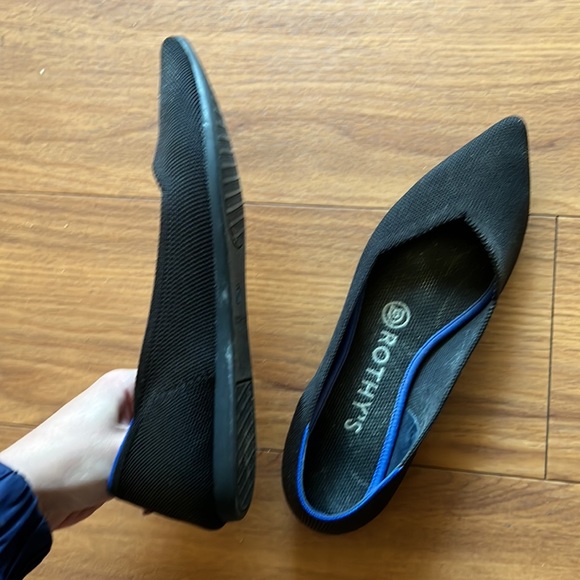 Black Rothys Point size 7 - Picture 5 of 8